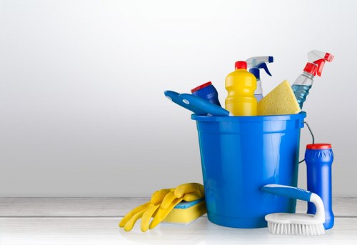 Detailed kitchen and bathroom deep cleaning in Edgware